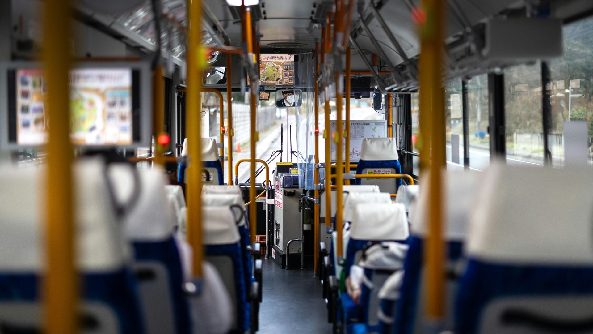 Acidente no ônibus da empresa gera direito? Entenda com a Dra Eliana Nucci.